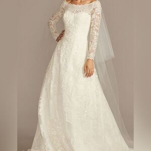 Long slee lace wedding dress size 4